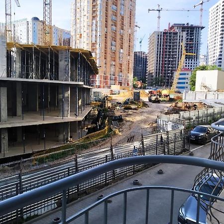 Аркадия Гагарин Плаза Red Apartment Odessa Ngoại thất bức ảnh