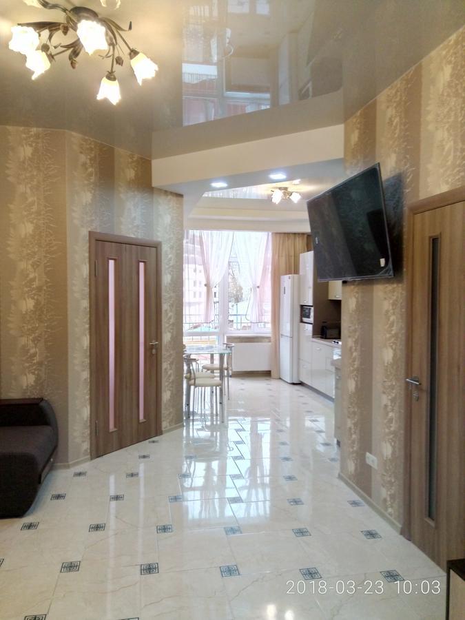Аркадия Гагарин Плаза Red Apartment Odessa Ngoại thất bức ảnh