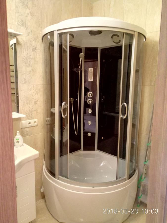 Аркадия Гагарин Плаза Red Apartment Odessa Ngoại thất bức ảnh