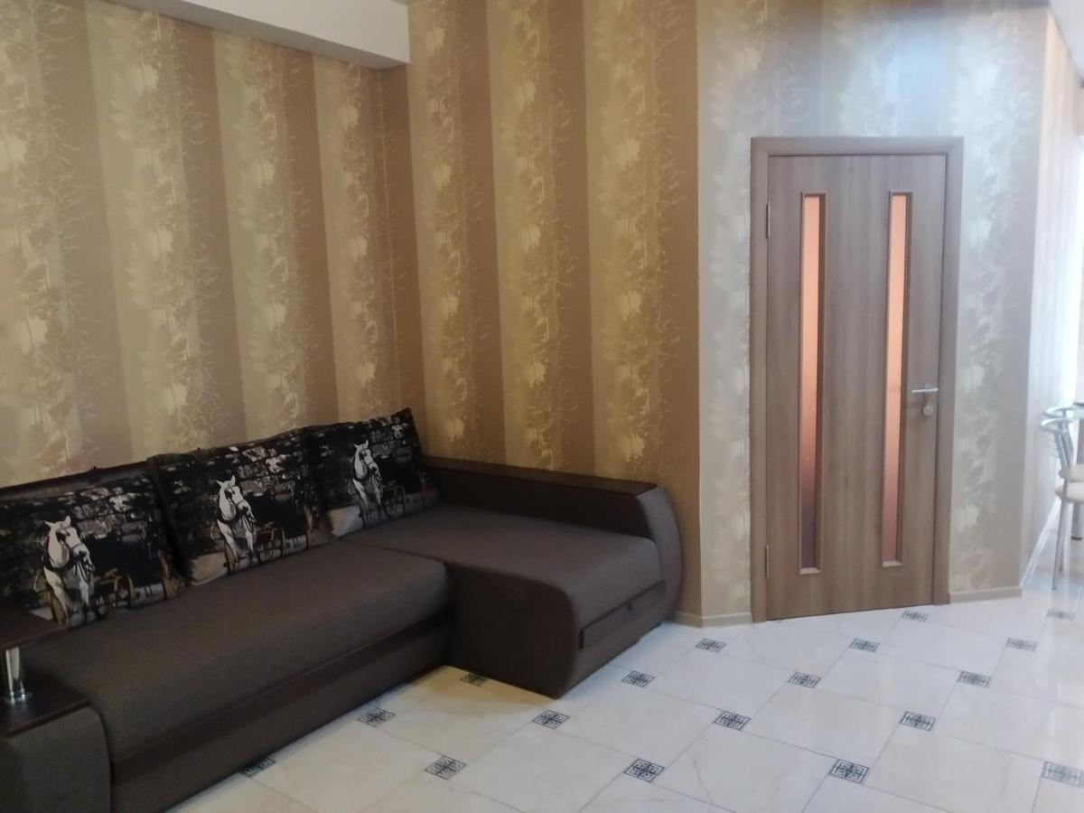 Аркадия Гагарин Плаза Red Apartment Odessa Ngoại thất bức ảnh